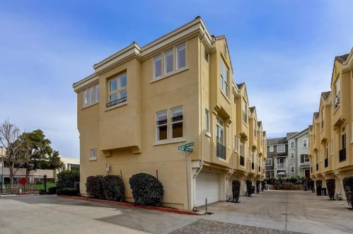 181 Bel Air Ct, Mountain View, CA 94043-6579