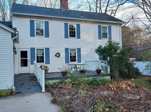 1 Cedar Swamp Rd, Deep River CT  06417-1520 exterior