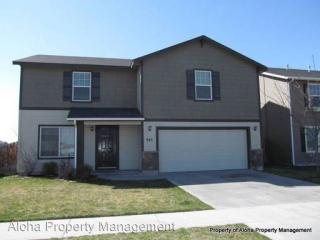 945 Woodpine St, Meridian, ID 83646-6059
