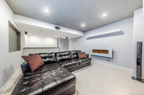 6393 Richfield St, Denver CO  80016-3170 exterior