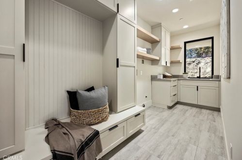 7663 Corto Rd, Anaheim CA  92808-1348 exterior