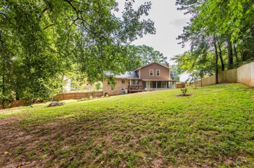 2760 Doaks Run Ct, Tucker, GA 30084-2809
