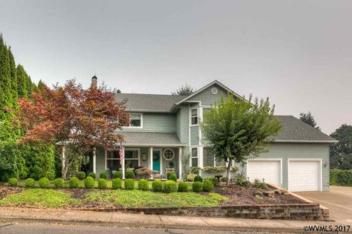 2493 Oakwood Dr, Dallas, OR 97338-2393
