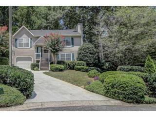 4040 Cooper Lake Ct, Smyrna, GA 30082-4801