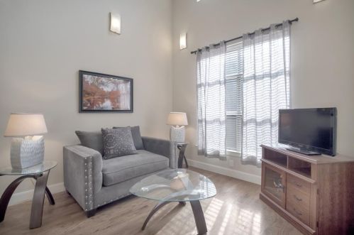 701 1st St, Fort Worth TX  76102-2705 exterior