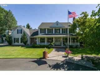 24700 Prairie View Dr, Aurora, OR 97002-9545