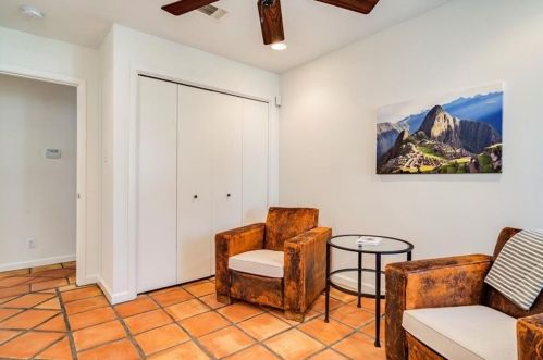 2425 Euclid Ave, Austin TX  78704-5419 exterior