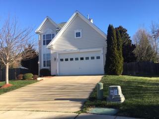 6004 Omega Ln, Manassas, VA 20112-8843