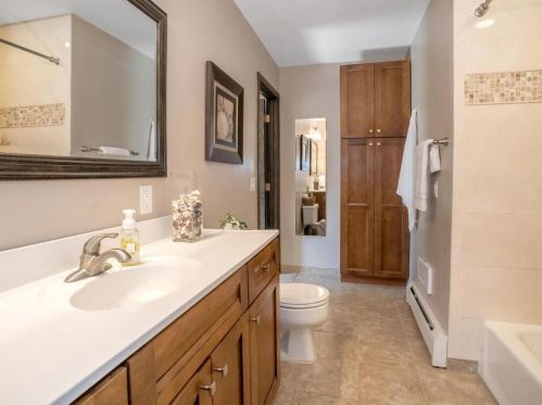 1481 19th Ave, Saint Paul MN  55112-5544 exterior