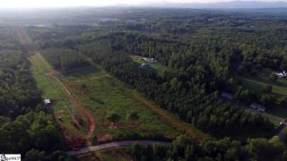437 Bulls Rd, Taylors, SC 29687-6816