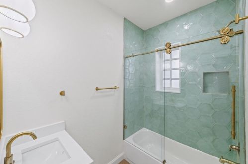 2225 Fairmount Ave, Fort Worth TX  76110-1326 exterior