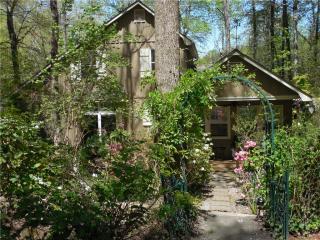 82 Basin Dr, Big Canoe, GA 30143-5986