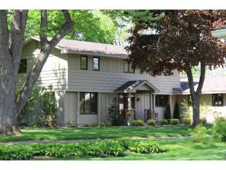 1711 Bendemere Ln, Anoka, MN 55303-1971