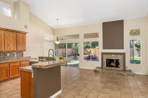 31034 Riverton Ln, Temecula, CA 92591-7036