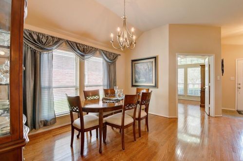 4733 Homelands Way, Fort Worth TX  76135-1666 exterior