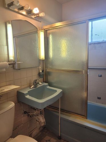 1724 Fillmore St, Gary IN 46407-1952 exterior