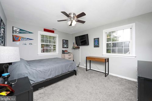 1161 Concord Dr, Haddonfield NJ 08033-3502 exterior