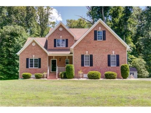6021 Jenkins Bluff Ln, Sandston, VA 23150-5322
