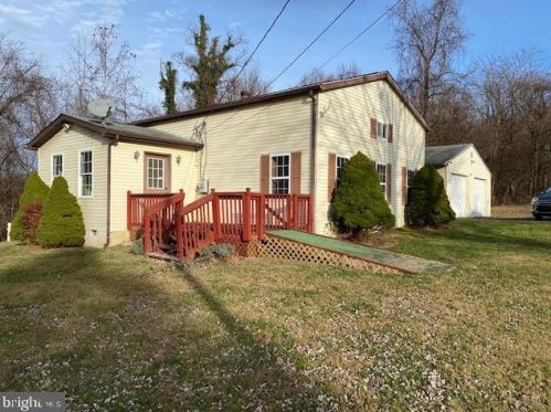 840 John Brown Farm Rd, Harpers Ferry WV 25425-4558 exterior