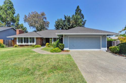 7313 Rochelle Way, Fair Oaks, CA 95628-4353
