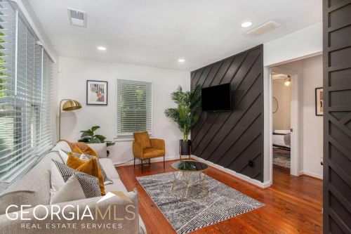 209 Moreland Way, Atlanta GA  30354-1242 exterior