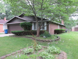 1118 Justine Dr, Kankakee, IL 60901-5818