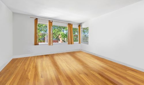 5640 Talman Ave, Chicago, IL 60659-4910