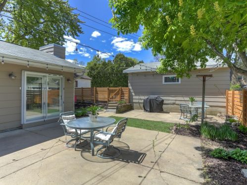 4940 Cedar Ave, Minneapolis MN  55417-1237 exterior