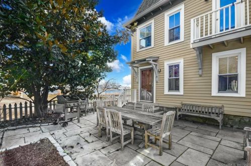 16 Burwell St, Norwalk CT  06854-4703 exterior