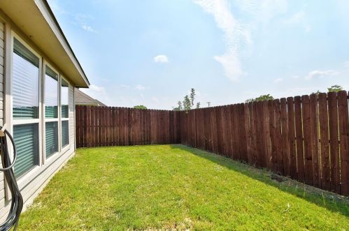 4733 Homelands Way, Fort Worth TX  76135-1666 exterior