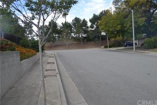 945 Redbud St, Brea CA  92821-4208 exterior