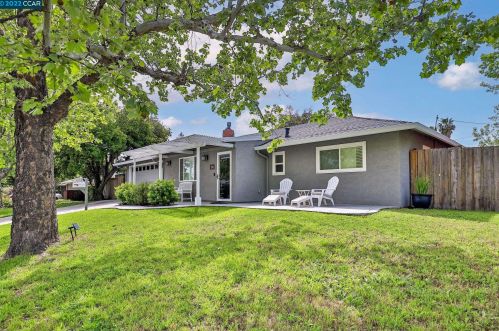 391 Maureen Ln, Concord, CA 94523-2139