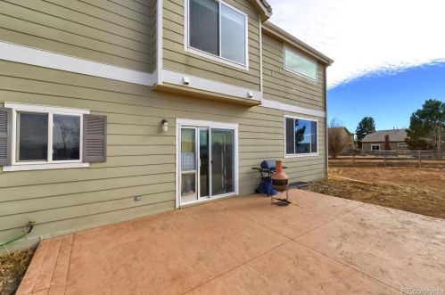 19312 58 Pl, Denver CO 80019-2027 exterior