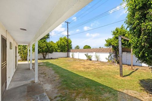 1533 Laster Ave, Anaheim CA  92802-2712 exterior