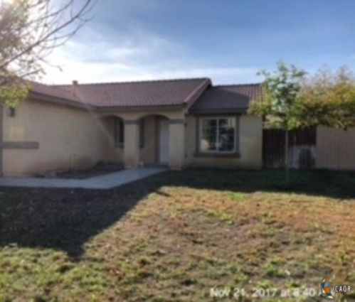734 Eucalyptus Ct, Brawley, CA 92227-3458