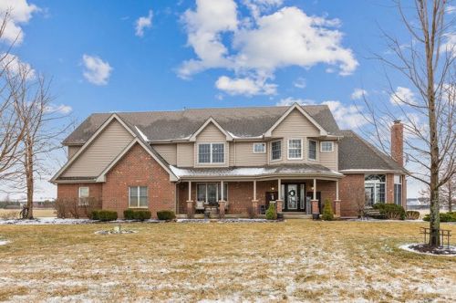24203 Blackhawk Dr, Wilton Center, IL 60442-1013