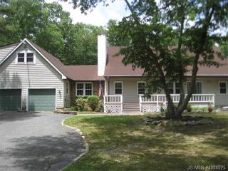 1 Genevieve Ct, Tuckerton, NJ 08087-9600