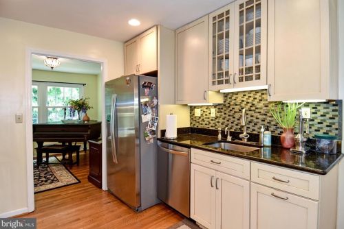 13004 Blue Valley Pl, Silver Spring MD exterior