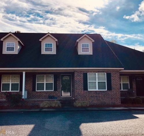 118 Lakeview Commons Dr, Statesboro, GA 30461-0751