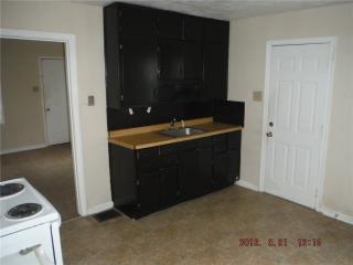 3827 Rockville Rd, Indianapolis IN  46222-3928 exterior