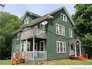 152 Liberty St, Middletown CT 06457-2660 exterior