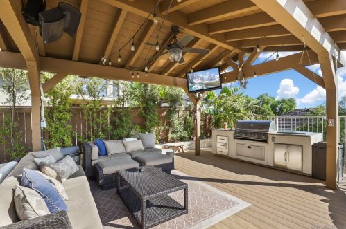 2568 Crooked Trl Rd, Chula Vista CA  91914-4143 exterior