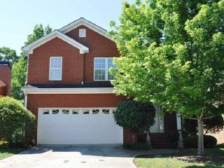 267 Covington Pl, Athens, GA 30606-6934