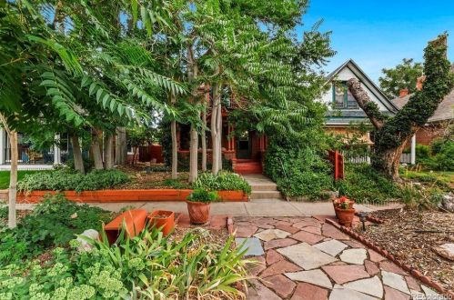 472 Logan St, Denver, CO 80209-1817