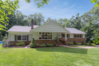 5 Rockage Rd, Warren, NJ 07059-5506
