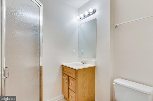 10836 Douglas Ave, Silver Spring MD 20902-5007 exterior