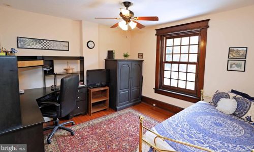 2144 Lawrence Rd, Trenton NJ 08648 exterior