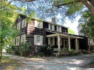 520 Highmarket St, Georgetown SC  29440-3654 exterior