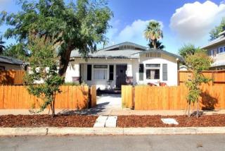 1119 Delphia Ave, Fresno, CA 93728-3613