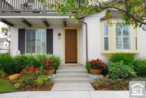 1346 Sun Dial Dr, Tustin, CA 92782-1722